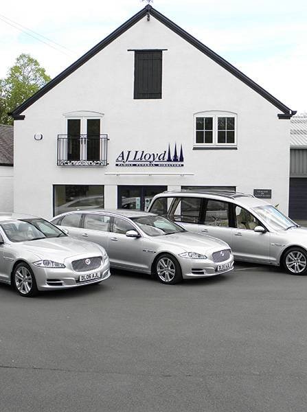 aj lloyd funeral director